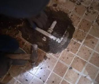 南乐卫生间漏水维修公司为您分享下卫生间渗水如何处理及注意事项