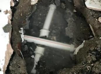 南乐阳台漏水维修公司为您分享楼上楼下漏水怎么处理